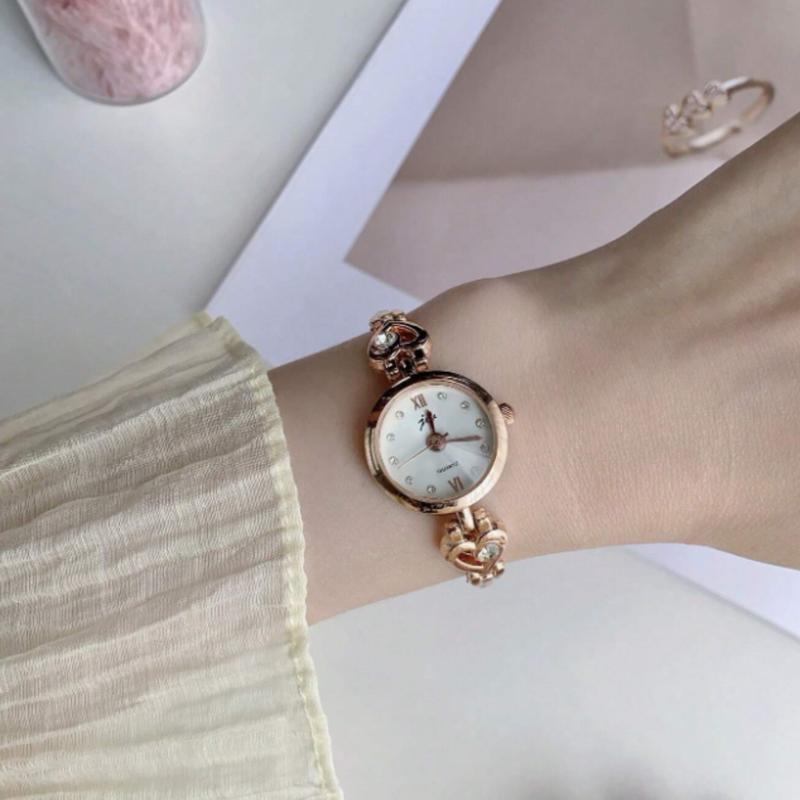 Style Fashionable Elegant With Rhinestones Bracelet Watch For Women, Simple & Retro & Vintage & Fancy, Quartz Watch, Perfect For Daily Life, Parties, Holidays And Gift Giving