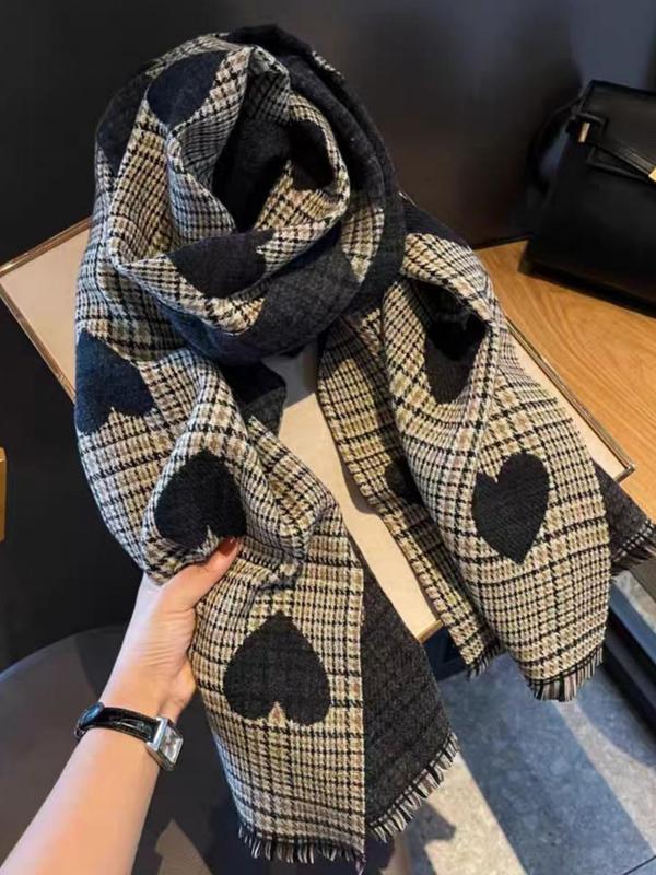 Fashionable Plaid & Heart Pattern Tassel Decor Scarf, Casual Soft Warm Shawl for Fall & Winter, Fashion Accessories for Women & Men