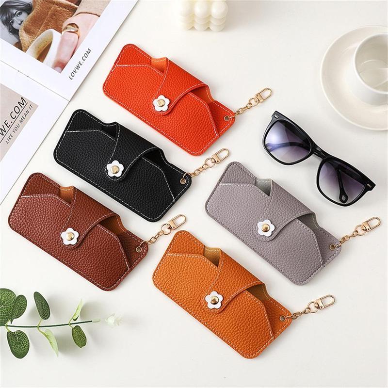 Portable Sunglasses Case with Chain, 1 Count PU Leather Sunglasses Storage Bag, Sunglasses Organizer, Glasses Case, Home Organizer for Travel