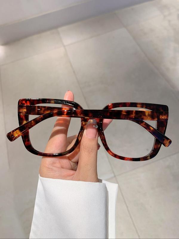 Spring Summer New Minimalist Casual Tortoiseshell Eyeglasses for Women for Everyday Use, Trendy Large Square Frame Glasses trends 2024, Cool Female Male Accessories Back To School