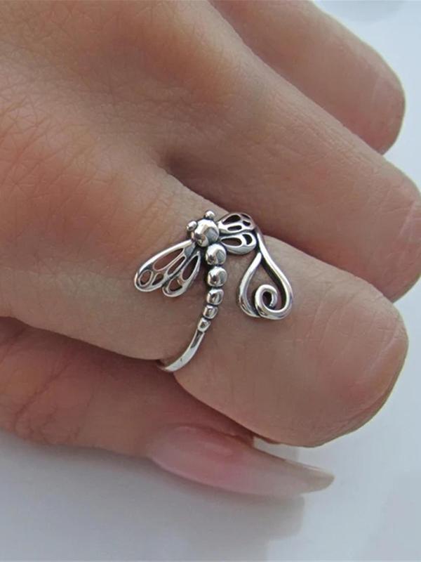 Hollow Out Dragonfly Design Ring, Vintage Creative Ring for Women, Fashion Jewelry for Party, Daily Clothing Decor, Trendy All-match & Exquisite Jewelry for Gift