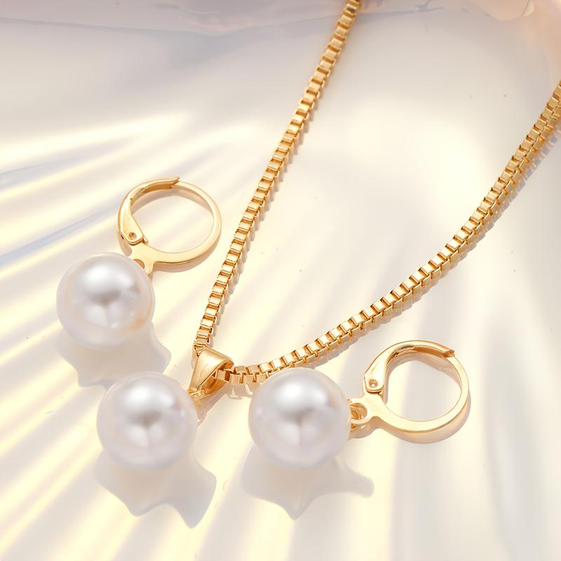 Elegant Vintage Jewelry Suit with Imitation-3 Pieces Set Fashion Simple Pendant Necklace and Earrings Suit, Ladies, Gold, Suitable for Daily Wear, Party, Valentine's Day Gift