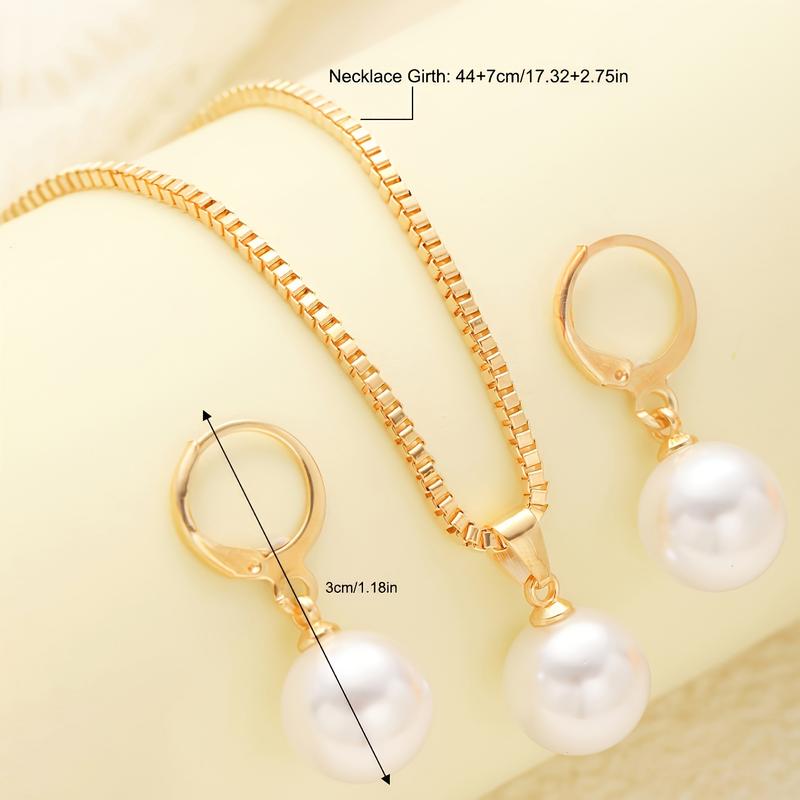 Elegant Vintage Jewelry Suit with Imitation-3 Pieces Set Fashion Simple Pendant Necklace and Earrings Suit, Ladies, Gold, Suitable for Daily Wear, Party, Valentine's Day Gift