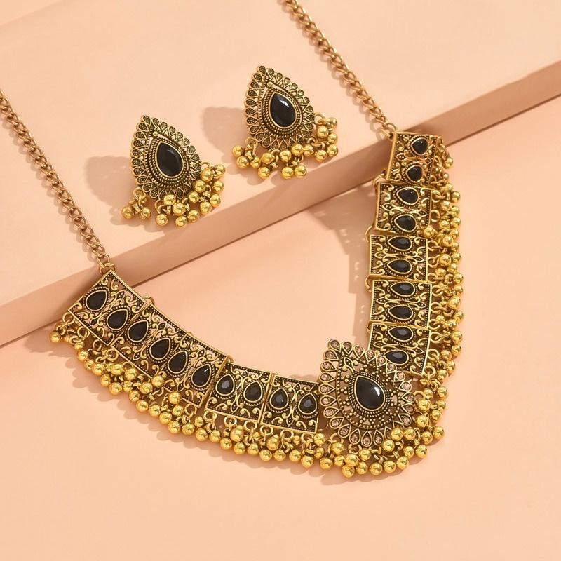 New Fashion Indian Bollywood Traditional Crystal Wedding Temple Choker Necklace Earrings Jewelry Set