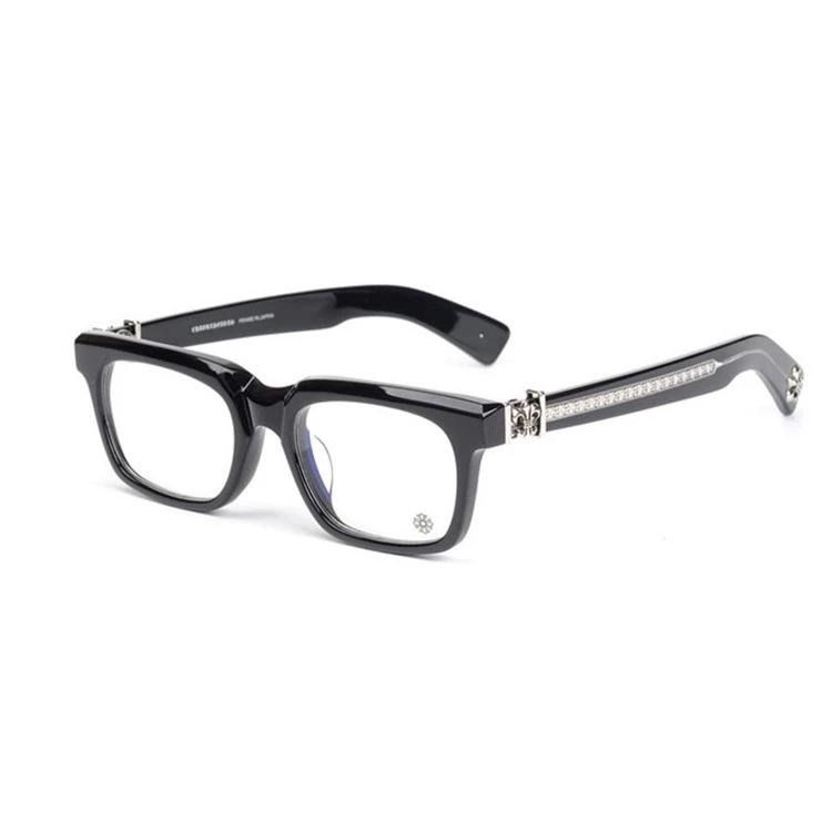 CH R o ME HE A RT GLASSES, YOUTHFUL DESIGN, FASHIONABLE GLASSES FOR BOTH MEN AND WOMEN