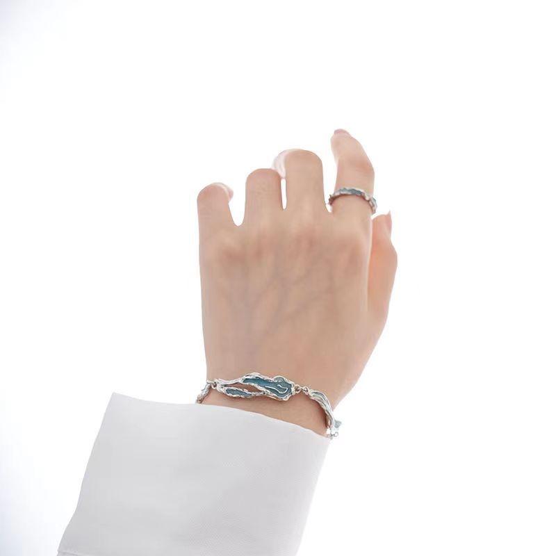 [Limited time offer] Design sense of light blue bracelet ring set men and women irregular dripping texture niche high-end accessories hand jewelry