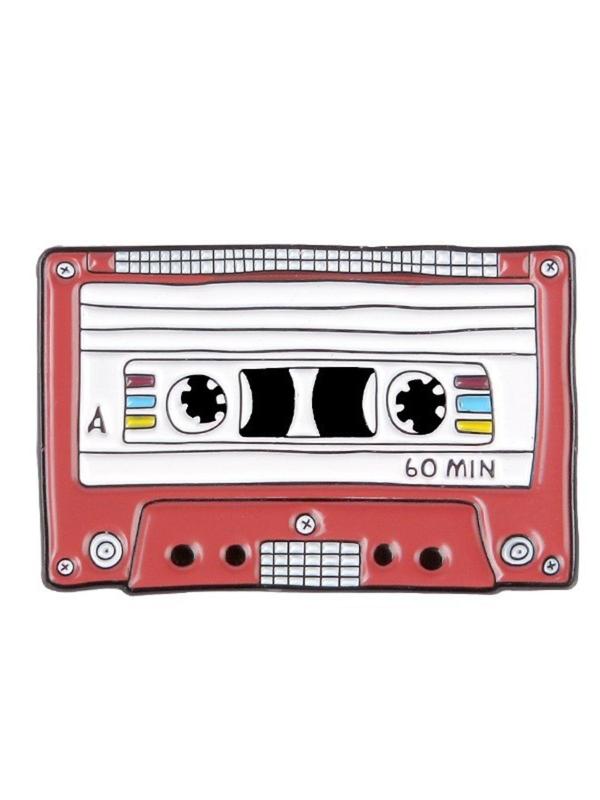 Cartoon Cassette Tape Design Brooch, Cute Retro Music Player Enamel Pin, Fashion Accessories for Women & Men, Creative Gift, Suitable for Backpacks, Jeans, Scarves, Hats Decoration