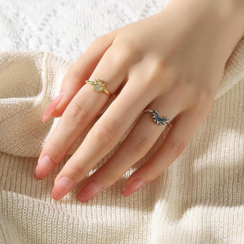 [SMJZZ028] Shining simple sun and moon two-count ring set as a Valentine’s Day gift for your girlfriend a Valentine's Day gift for your girlfriend