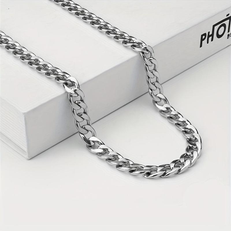 Chain Necklace with Gift Card & Gift Box, 1 Count Men's Chain Torque, Perfect Gift for Bonus Son Christmas Graduation