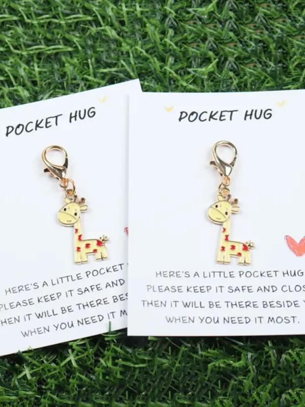 Cute Giraffe Design Keychain, Animal Themed Pocket Hug Enclosure Card with Mini Keychain, Inspirational Friendship Gratitude Good Luck Charms