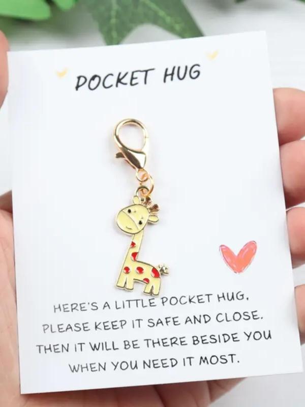 Cute Giraffe Design Keychain, Animal Themed Pocket Hug Enclosure Card with Mini Keychain, Inspirational Friendship Gratitude Good Luck Charms