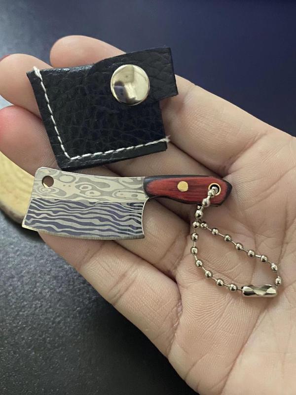 Mini Knife Shaped Keychain,  Cute Keychain for Men & Women, Daily Clothing Decor, Trendy Keychain for Birthday Gift Car Bag