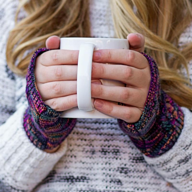 CC Touchscreen Glove w  Cuff & Pom