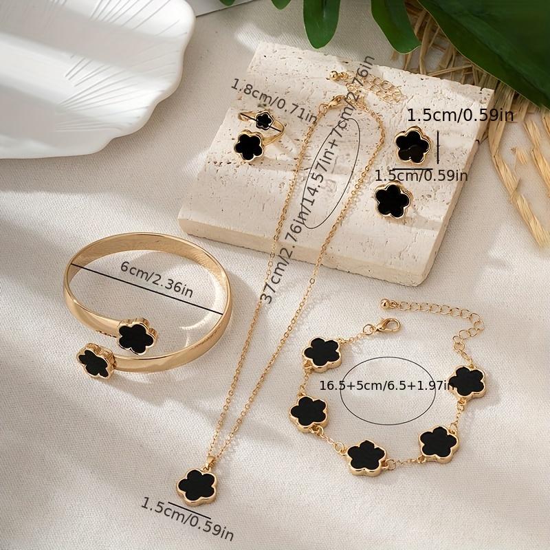 1 Pair of Earrings +1 Necklace +1 Bracelet +1 Bracelet +1 Ring, Lucky Flower Design Alloy Jewelry Set, Fashionable Gift for Women