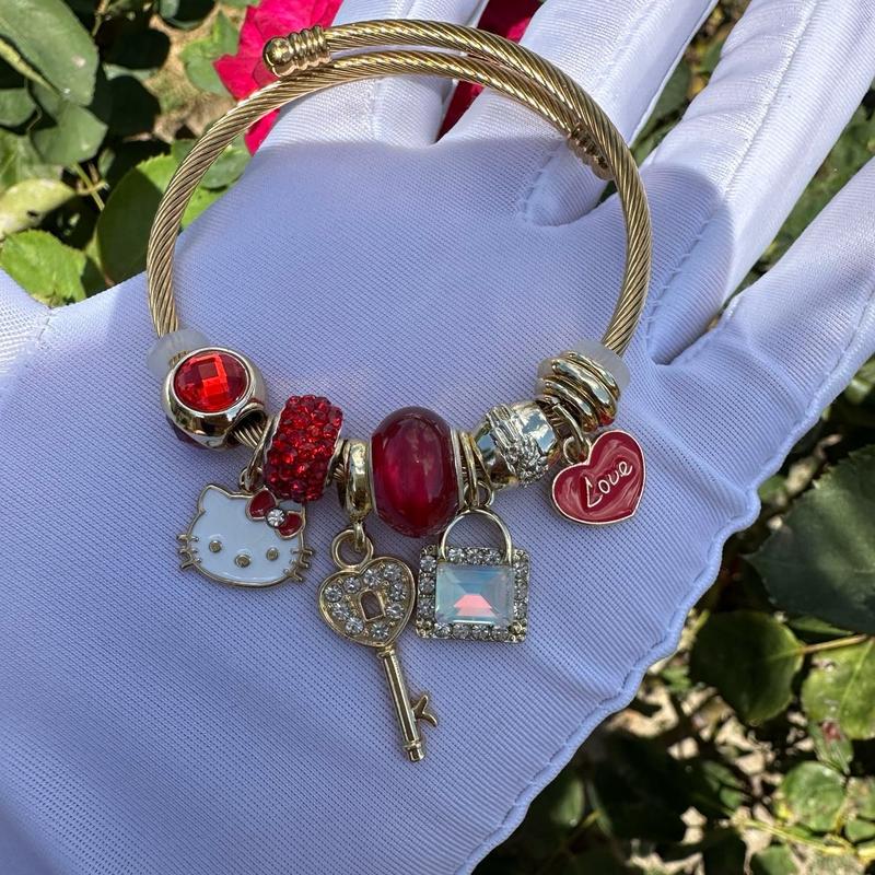 Cat Bracelet for Her - Perfect for Any Occasion