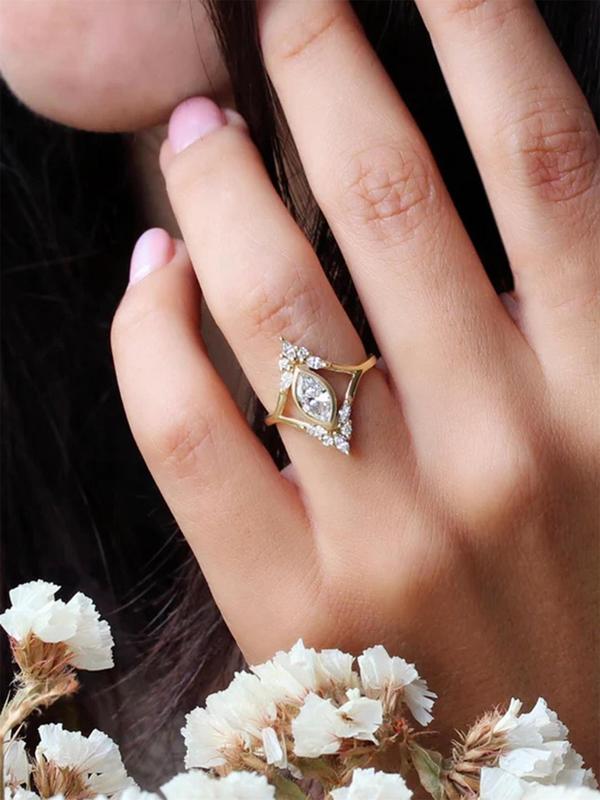 Fashion Hollow Out Design Rhinestone Decorated Ring, Fashion Hand Jewelry for Party, Daily Clothing Decor, Trendy All-match & Exquisite Jewelry for Birthday Gift