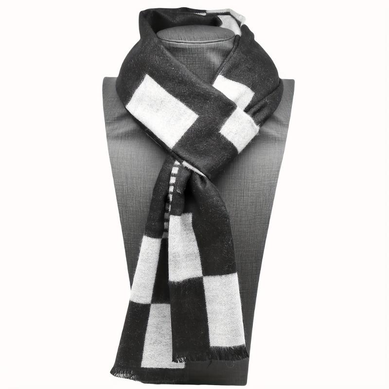 Stylish Men's Black & White Plaid Scarf - Warm, Fashionable Autumn Winter Accessory, 70.8